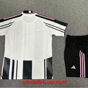 Alternative view of Maillot Enfant Juventus Domicile 2025/2026