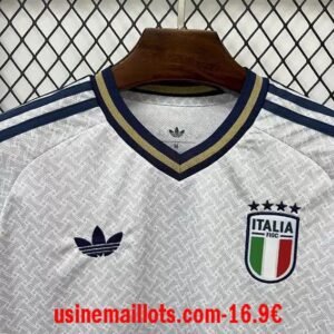 Alternative view of Maillot Italie Extérieur Coupe du Monde 2026