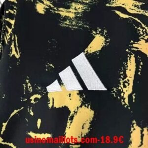 Alternative view of Maillot Pré-Match Newcastle United 2025/2026