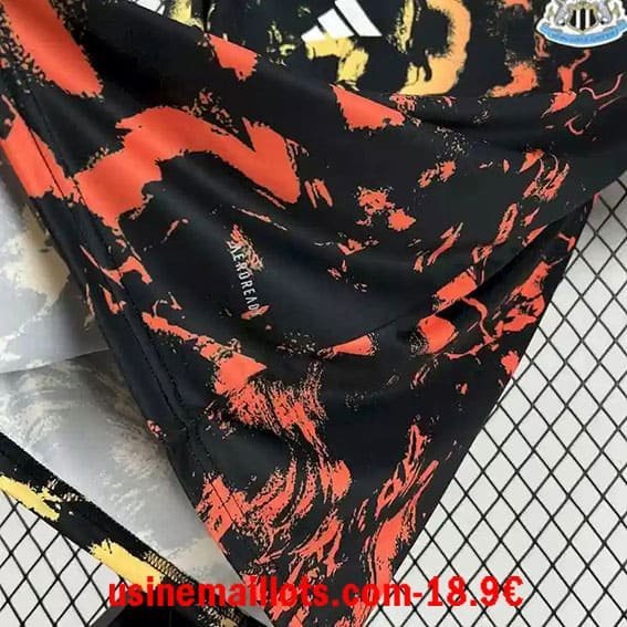 Maillot Pré-Match Newcastle United 2025/2026 – Image 5