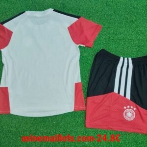 Alternative view of Ensemble Training Allemagne 2026/2027