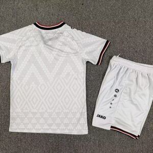 Alternative view of Maillot Enfant Iraq Domicile 2026/2027
