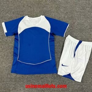 Alternative view of Maillot Enfant Rétro Bresil Extérieur 2004