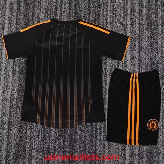 Maillot Enfant Rétro Chelsea Extérieur 2010-2011 – Image 2