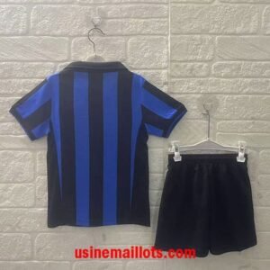 Alternative view of Maillot Enfant Rétro Inter Milan Domicile 1998-1999