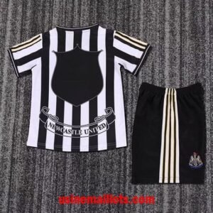 Alternative view of Maillot Enfant Rétro Newcastle United Domicile 1997/1998