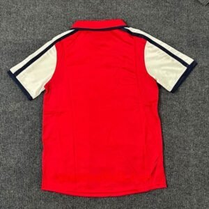 Alternative view of Maillot Rétro Arsenal Domicile 2001-2002