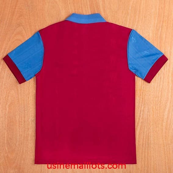 Maillot Rétro Aston Villa Domicile 1995-1996 – Image 2