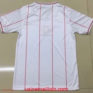 Alternative view of Maillot Rétro Aston Villa Extérieur 1981-1982