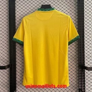 Alternative view of Maillot Rétro Bresil Domicile 2021
