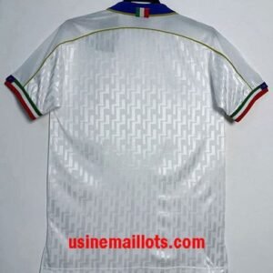 Alternative view of Maillot Rétro Italie Extérieur 1995