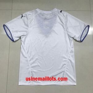 Alternative view of Maillot Rétro Italie Extérieur 2006