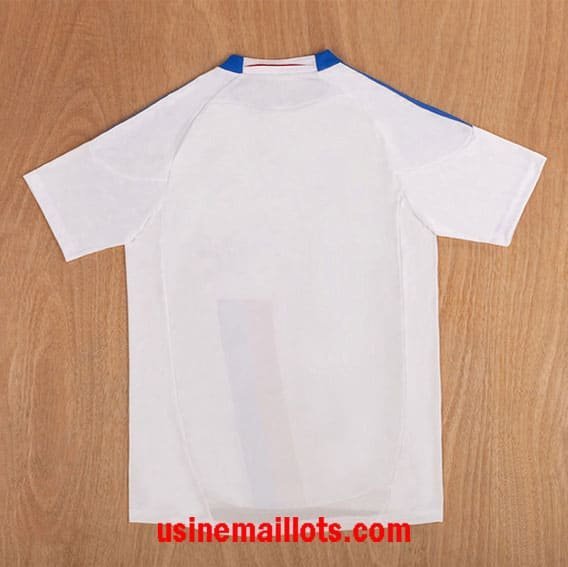 Maillot Rétro Lyon Domicile 2010-2011 – Image 2