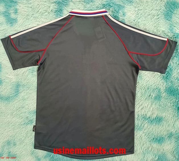 Maillot Rétro Lyon Extérieur 2000-2001 – Image 2