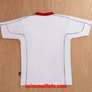 Alternative view of Maillot Rétro Manchester City Extérieur 2002/2003