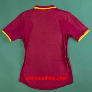 Alternative view of Maillot Rétro Portugal Domicile 2000