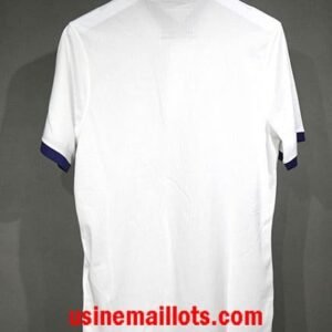 Alternative view of Maillot Rétro Portugal Extérieur 2014