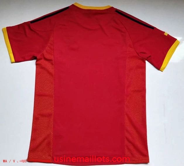 Maillot Rétro Espagne Domicile 2002 Rouge – Image 2