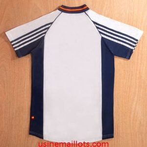 Alternative view of Maillot Rétro Espagne Extérieur 1998 Blanc Bleu