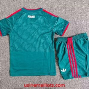 Alternative view of Maillot Enfant Nottingham Forest Extérieur 2026/2027 Vert