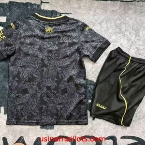 Alternative view of Maillot Enfant Wolverhampton Wanderers Third 2026/2027 Noir