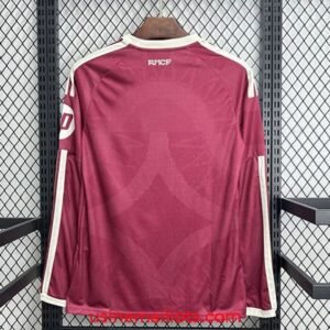 Alternative view of Maillot Real Madrid Third Manches Longues 2026/2027 Rose